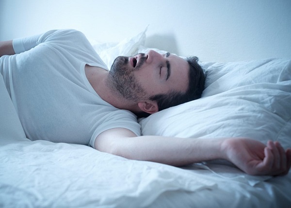 Triệu chứng khi bị ngưng thở khi ngủ