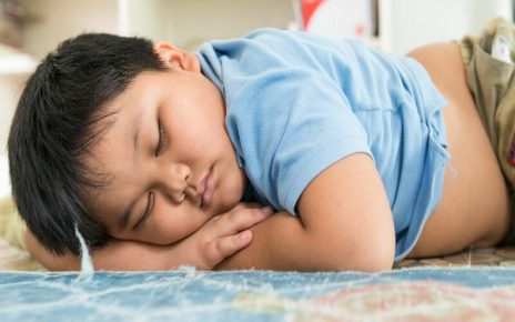 Trẻ em béo phì có thể do ít hoạt động thể chất